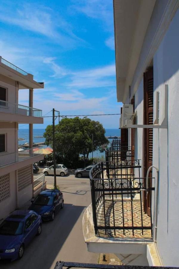 Aparthotel Στρατής Nea Michaniona Exterior foto